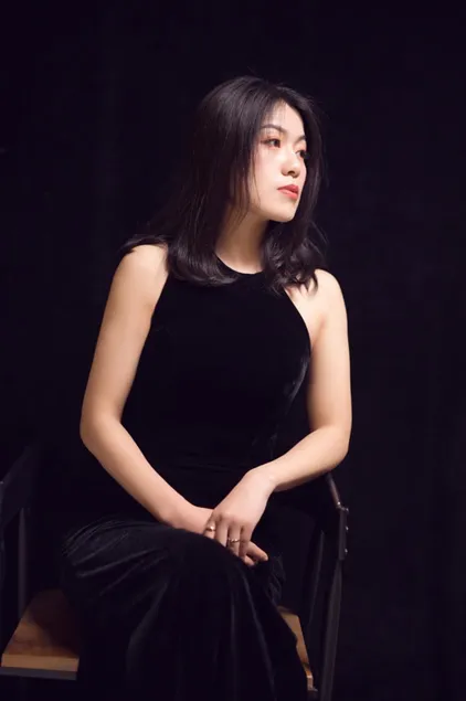 王彩玲 形象照